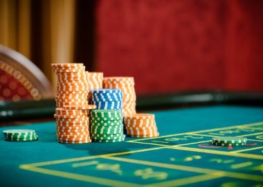 Payout table for Wild Bandito showing symbol values